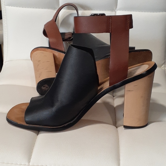 LOEFFLER RANDALL shoe - Picture 2 of 16